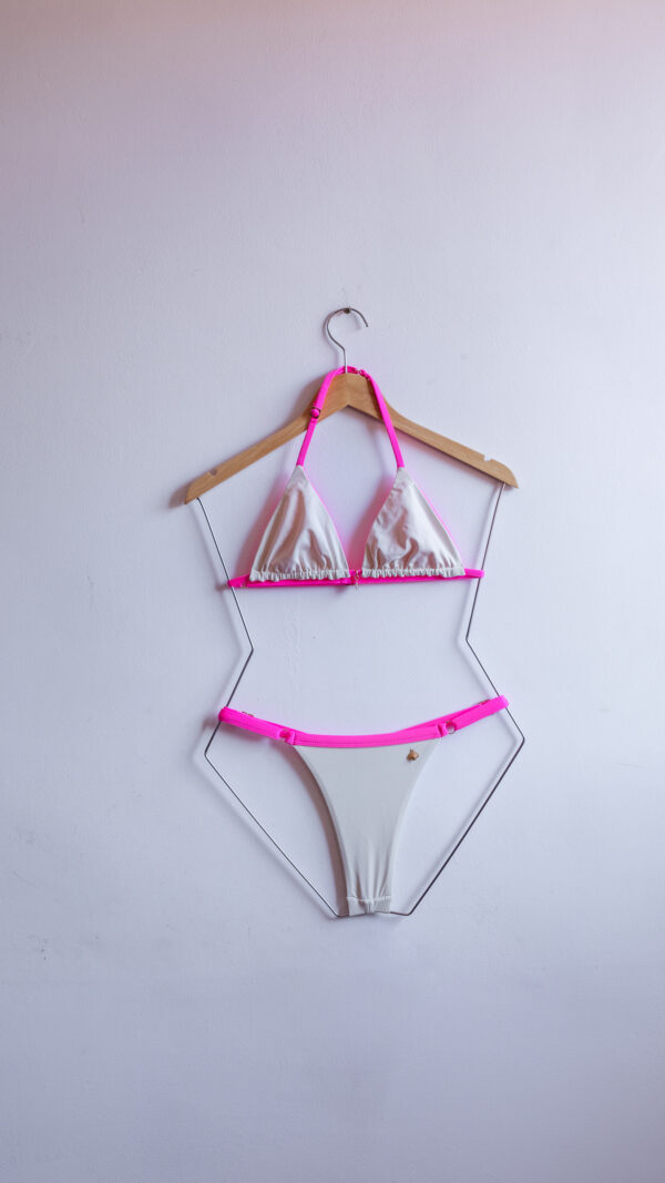 BIKINI SHORTCAKE