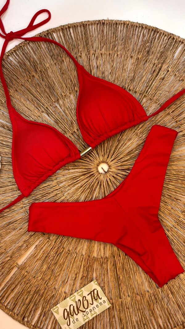 La talla se confirma por WhatsApp.
Puedes comprar directamente en la web o escribirnos y finalizamos tu pedido contigo.
Detrás de cada compra hay una persona real que te contactará antes del envío para confirmarlo todo 🤍