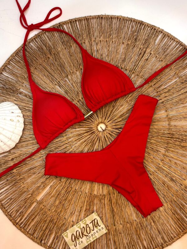 La talla se confirma por WhatsApp.
Puedes comprar directamente en la web o escribirnos y finalizamos tu pedido contigo.
Detrás de cada compra hay una persona real que te contactará antes del envío para confirmarlo todo 🤍