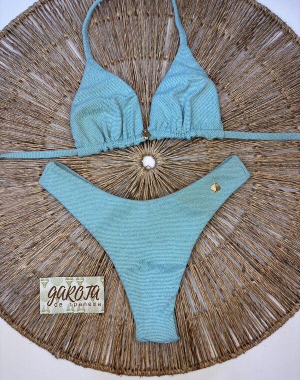 La talla se confirma por WhatsApp.
Puedes comprar directamente en la web o escribirnos y finalizamos tu pedido contigo.
Detrás de cada compra hay una persona real que te contactará antes del envío para confirmarlo todo 🤍