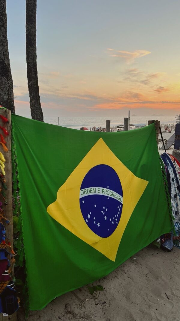 Disponible por WhatsApp · atención humana💬CANGA DE BRASIL