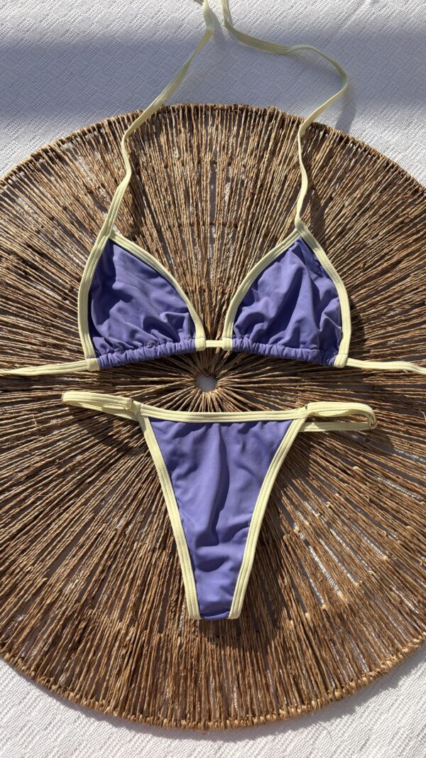 La talla se confirma por WhatsApp.
Puedes comprar directamente en la web o escribirnos y finalizamos tu pedido contigo.
Detrás de cada compra hay una persona real que te contactará antes del envío para confirmarlo todo 🤍