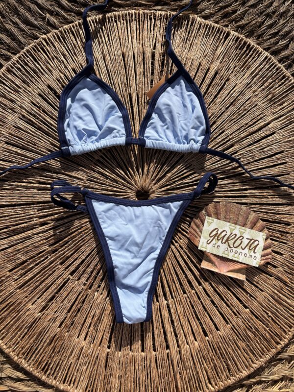 La talla se confirma por WhatsApp.
Puedes comprar directamente en la web o escribirnos y finalizamos tu pedido contigo.
Detrás de cada compra hay una persona real que te contactará antes del envío para confirmarlo todo 🤍